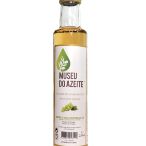 Garrafa de vinagre de vinho branco do museu do azeiteGarrafa de vinagre de vinho branco do museu do azeite